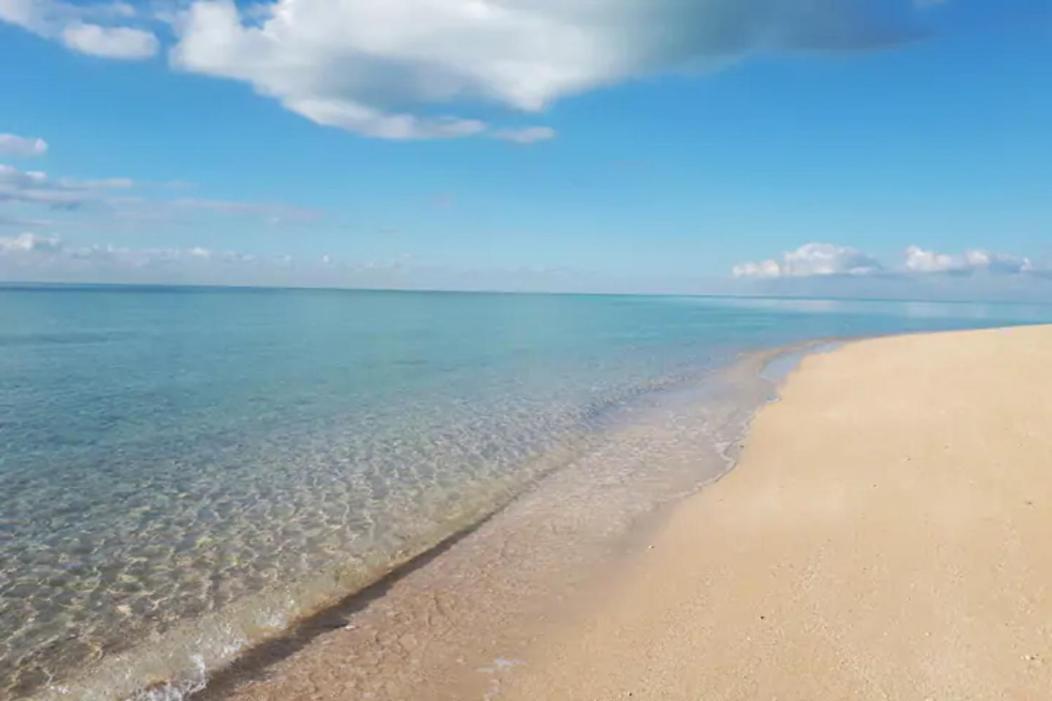 Private And Peaceful Cottage At The Beach Нассау Екстер'єр фото