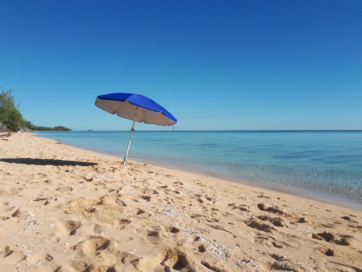 Private And Peaceful Cottage At The Beach Нассау Екстер'єр фото